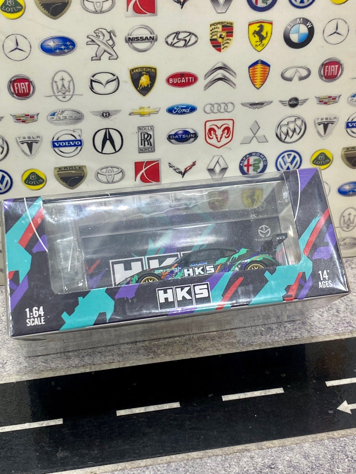 Time Micro (Limited Edition 735/999) X Aurora Model HKS Toyota GT-86 With Roof Cargo & set of 4 Tires in Acrylic Display Case with safe box sealed unit Diecast Matel Car Toy Article No 3087 S 675