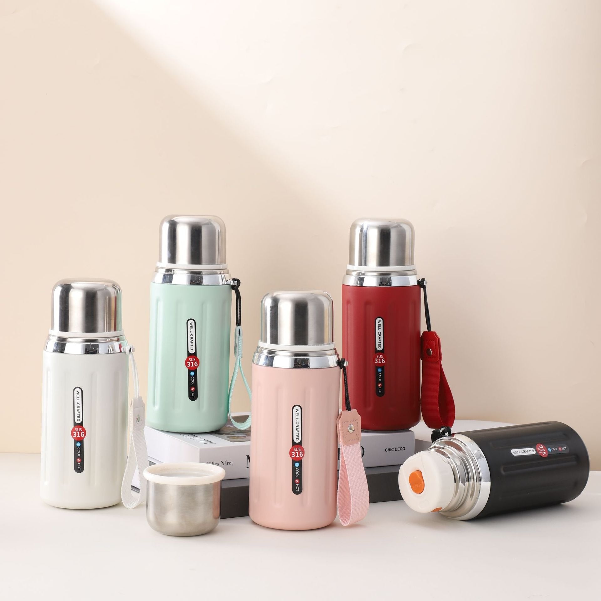 Stainless Steel Double Wall Hot and Cold Vaccum Flask Insulated Water Bottle with Insulated Tea Separation  Article number 3792 S 545