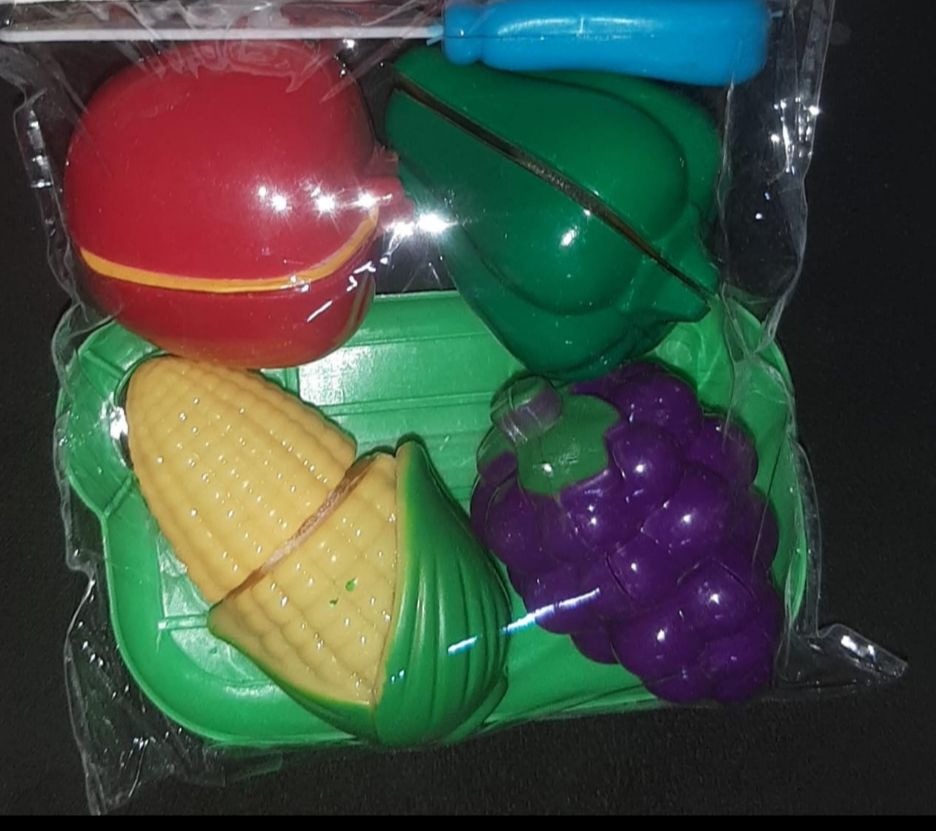4 pes cutting fruits with knife-fruit vegetable food cutting play toy for kids Article No 4871 S87